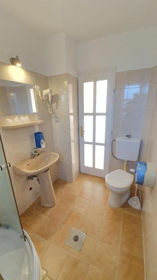 Hotel Róz Szentendre Buitenkant foto